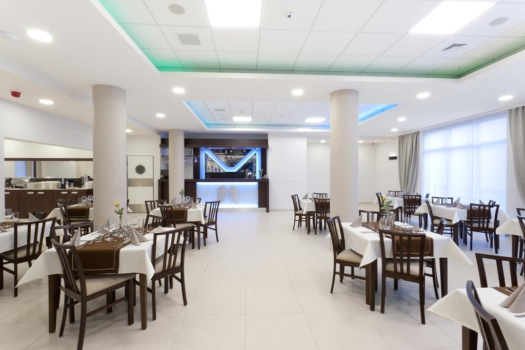 לגניצה Hotel Milenium מראה חיצוני תמונה